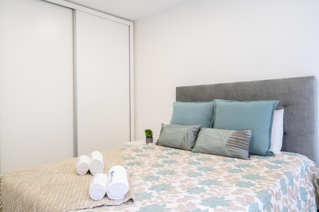 Host Wise - Spacious Noble Apartaments Ace Location Porto Bagian luar foto